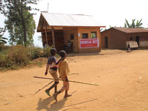 idjwi internet kios 600