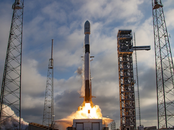 SES launches two more O3b mPOWER satellites