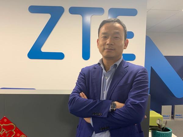 Hu Kun, ZTE