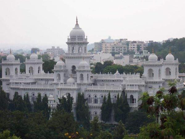 Could broadband fees be reduced in India?