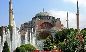 Digital Realty forms JV with Rönesans to build data centres in Turkey